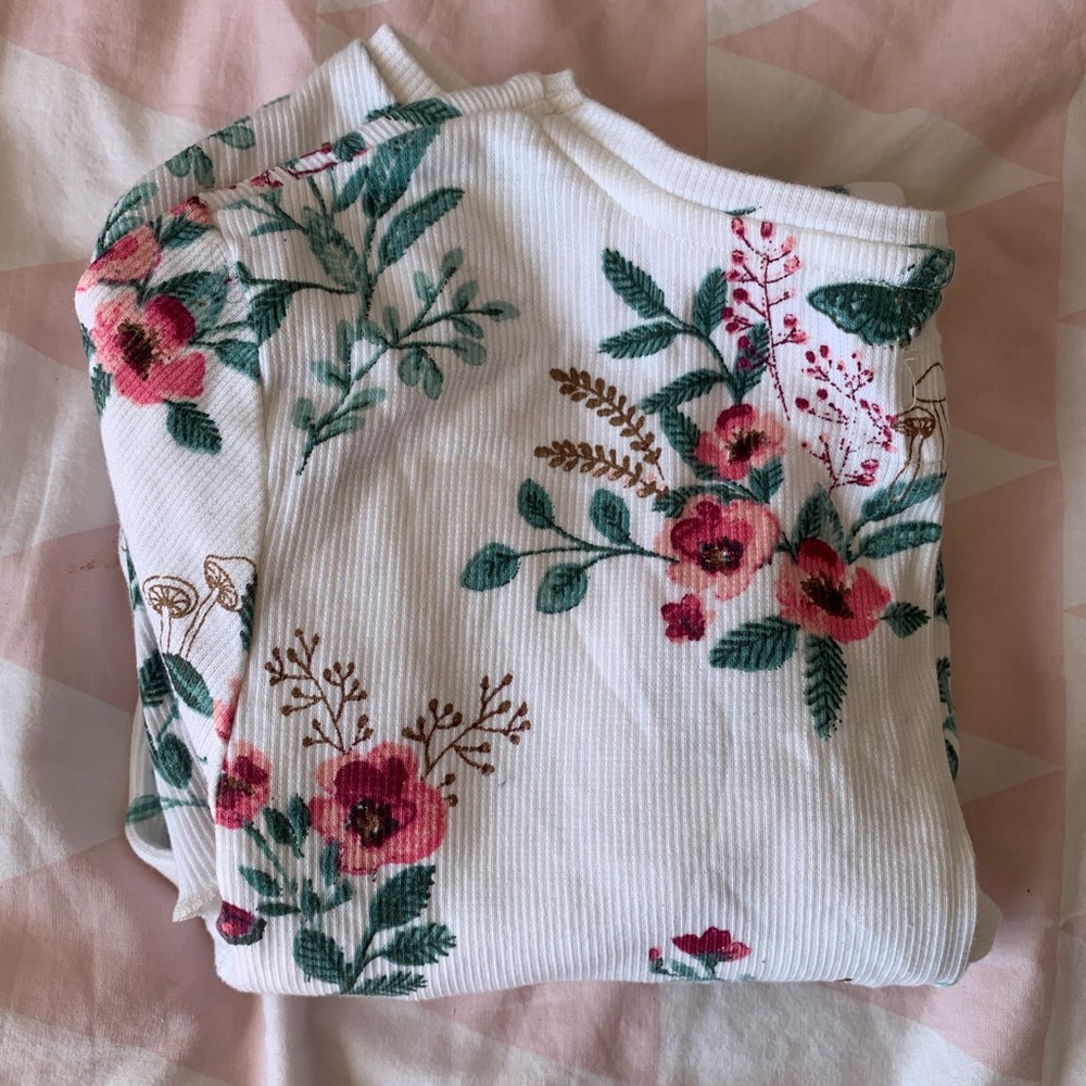 cute floral top